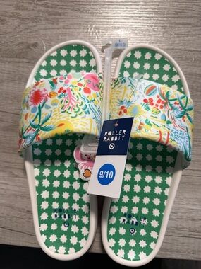 Roller Rabbit Kids Floral Multi-Color Slide Sandals with Green Footbed